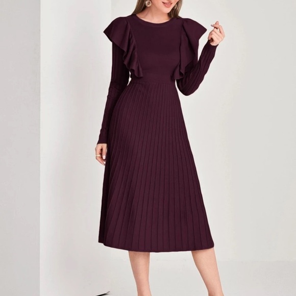 Red Ruffled Ribbed Midi Dress - Picture 3 of 5